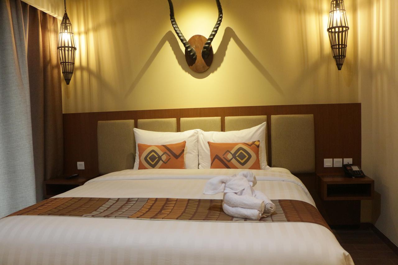 Baobab Safari Resort Prigen Esterno foto