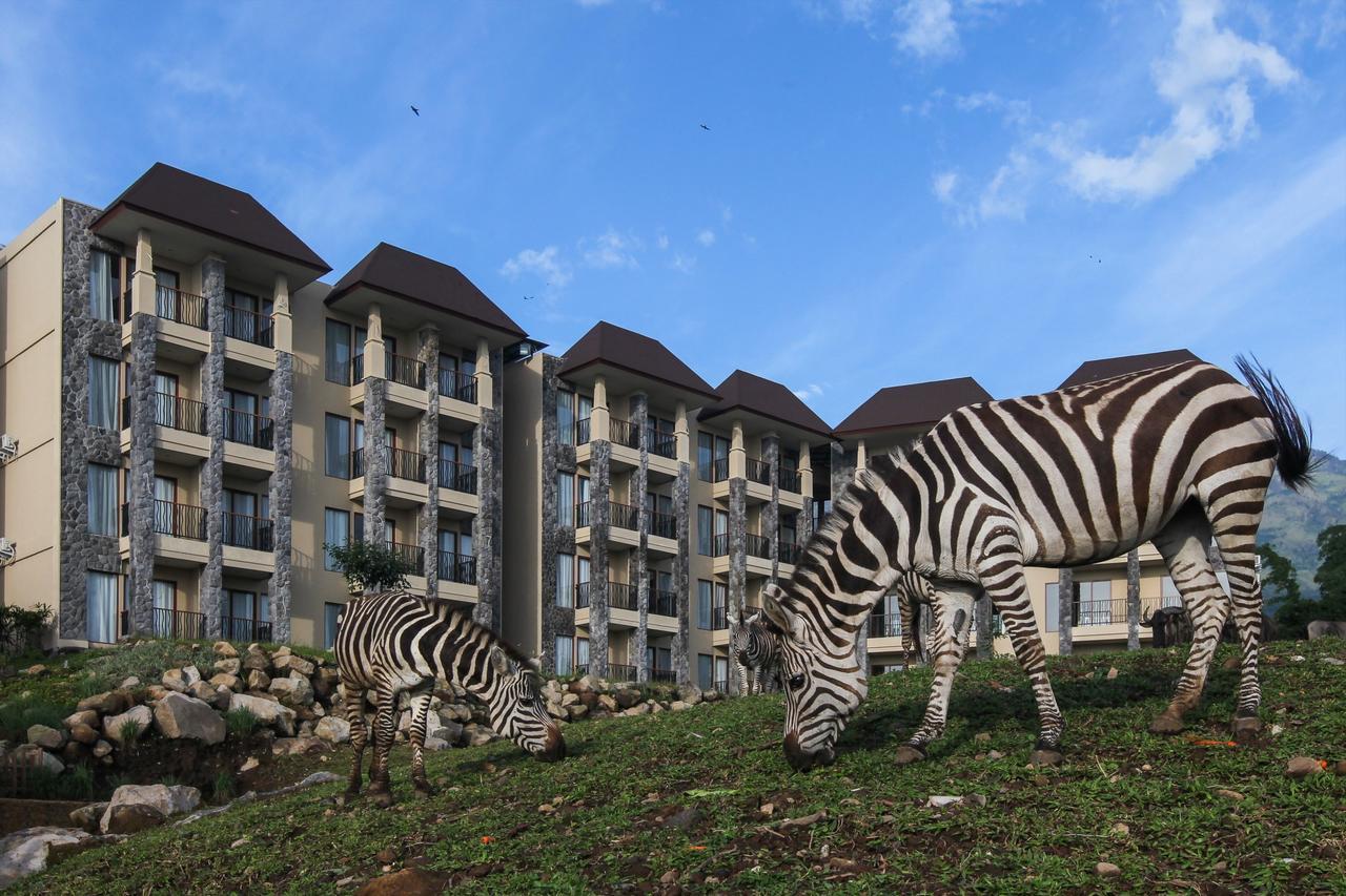 Baobab Safari Resort Prigen Esterno foto
